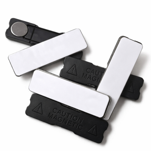 BADGE MAG 43mm x 13mm PLASTIC COATED